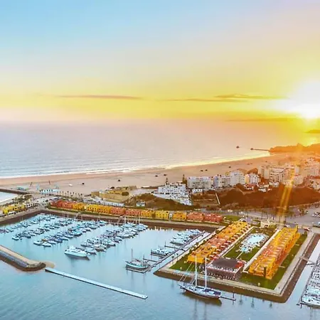 Rocha Prime Beachside Bliss بورتيماو