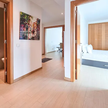 Rocha Prime Beachside Bliss * بورتيماو