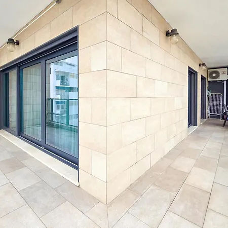 Rocha Prime Beachside Bliss بورتيماو